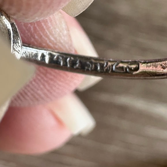 Elegant Silver Silver Knot Love Knot Pretzel Ring stamped 925 Mexico? Size 7 - Picture 5 of 6